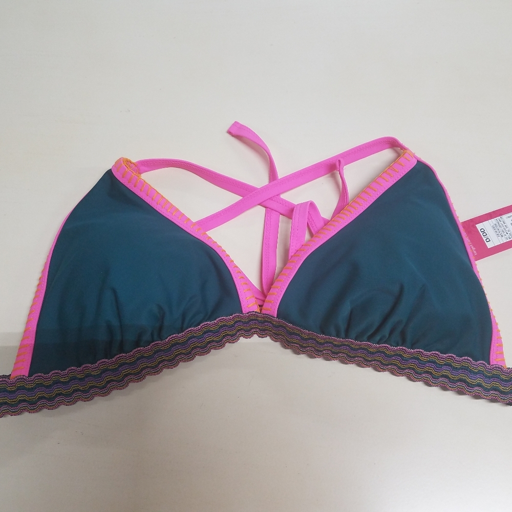 Xhilaration Swim Top, Green w/Pink Size D/DD, NWT